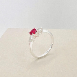 ANEL SOLITARIO CORAÇAO VERMELHO