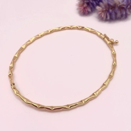 BRACELETE PRENSSADO COM FECHO