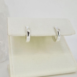 BRINCO ARGOLA COM PEDRA PEQUENA