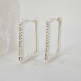 BRINCO RETANGULAR CRAVEJADO