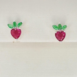 BRINCO CORACAO COM FOLHAS