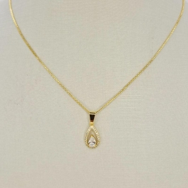 COLAR GOTA CRAVEJADA