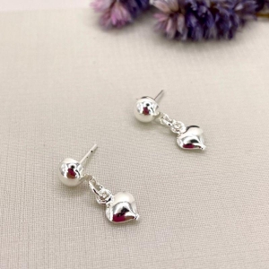 BRINCO CORAÇAO PENDURADO