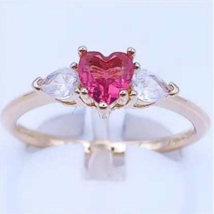 ANEL SOLITARIO CORAÇAO VERMELHO