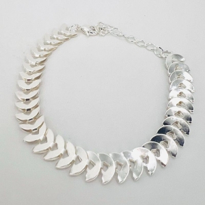 PULSEIRA CAUDA DE PEIXE