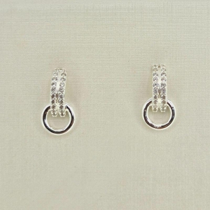 BRINCO COM ARGOLA PEQUENA