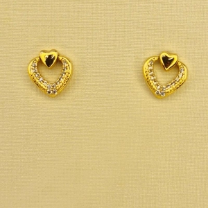 BRINCO CORACAO VAZADO ZIRCONIA