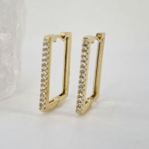 BRINCO RETANGULAR CRAVEJADO