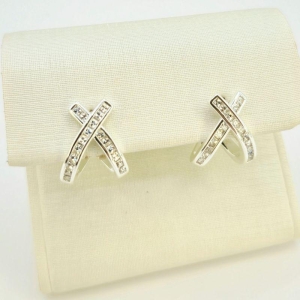 BRINCO TRIAGULO CURVO