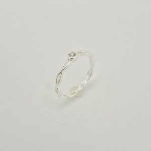 ANEL PONTO DE LUZ TORCIDO