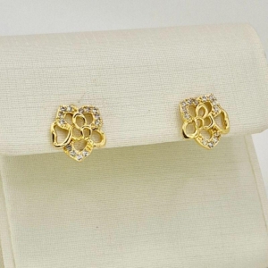 BRINCO FLOR CRAVEJADA