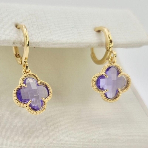 BRINCO PENDULO TREVO ROXO