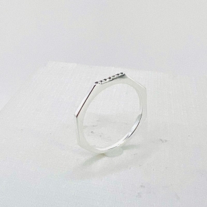 ANEL APARADOR HEXAGONAL PRATA