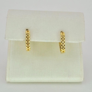 ARGOLA QUADRADA LATERAL VAZADA