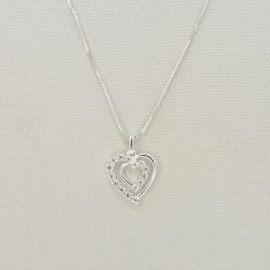 COLAR CORACOES CRAVEJADOS