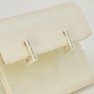 ARGOLA RETANGULO CRAVEJADA