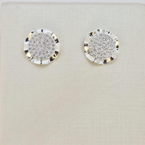 BRINCO CRAVEJADO BORADAS ONDULADAS