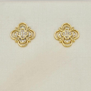 BRINCO TREVOS CRAVEJADOS