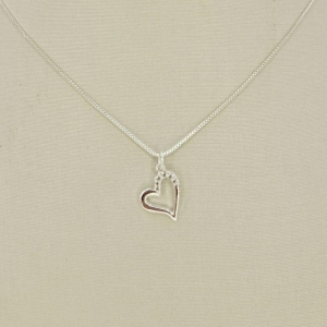 COLAR CORACAO COM ZIRCONIA