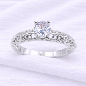 ANEL DESENHOS VAZADOS