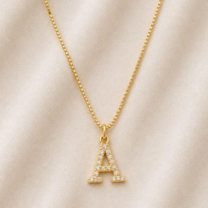 COLAR LETRA ZIRCONIA A