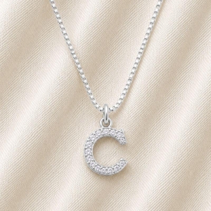 COLAR LETRA ZIRCONIA C