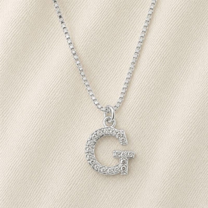 COLAR LETRA ZIRCONIA G