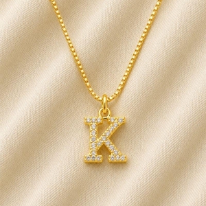 COLAR LETRA ZIRCONIA K