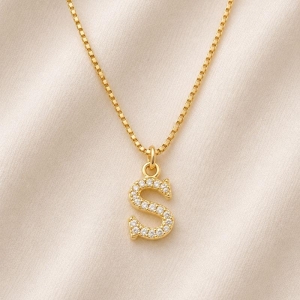 COLAR LETRA ZIRCONIA S