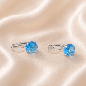 BRINCO OVAL COM PEDRA AZUL