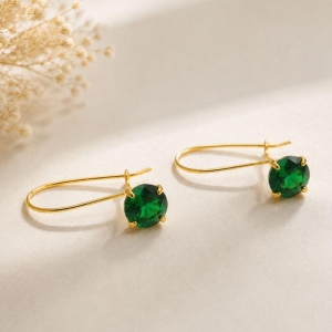 ARGOLA COMPRIDA PEDRA VERDE