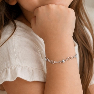 PULSEIRA INFANTIL CORACOES