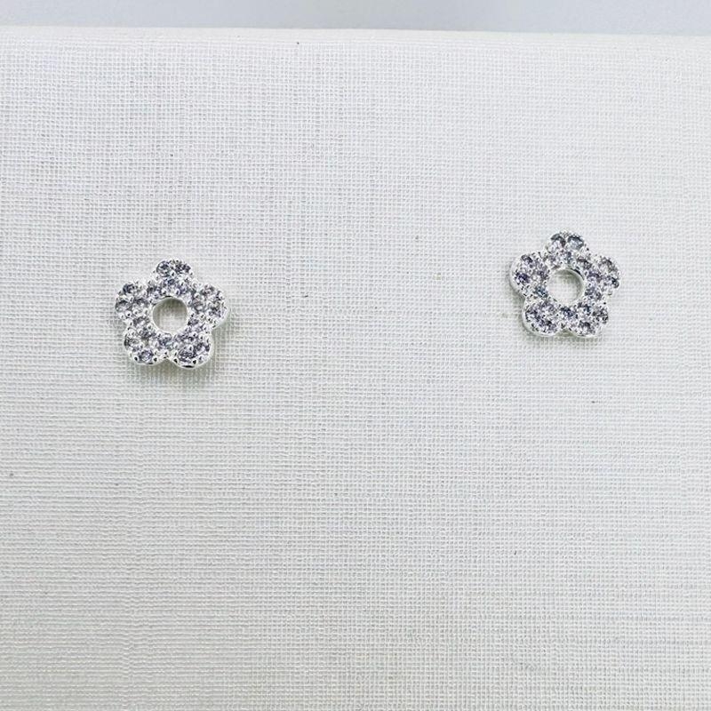 BRINCO FLOR ZIRCONIA P