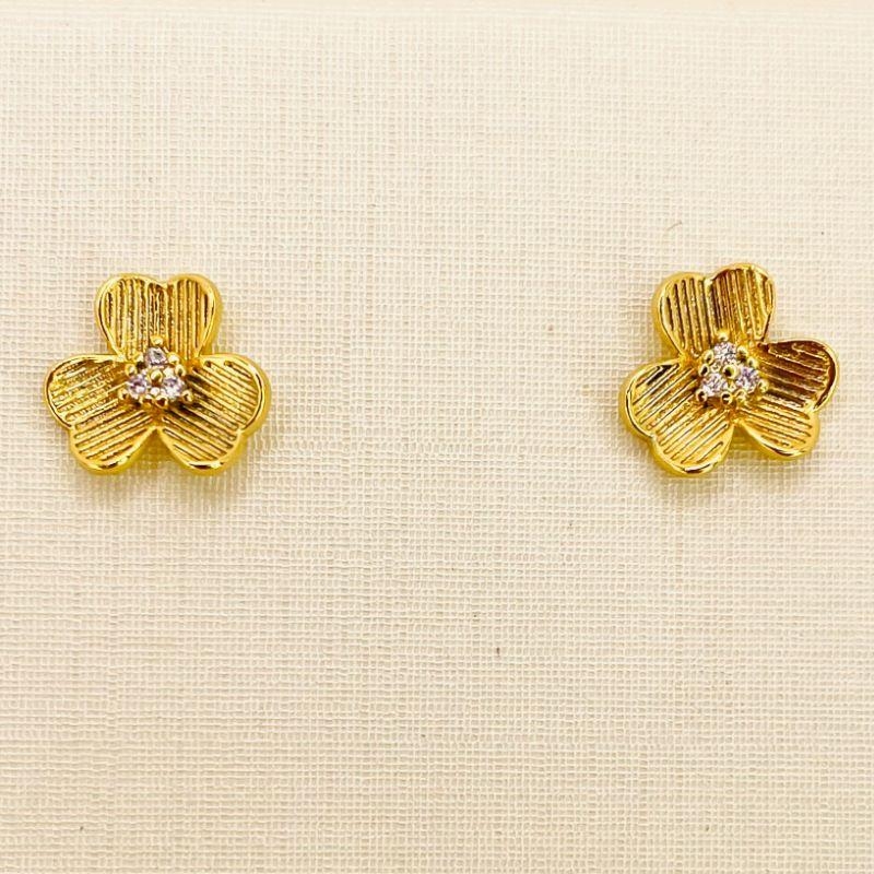 BRINCO TREVO PONTO ZIRCONIA