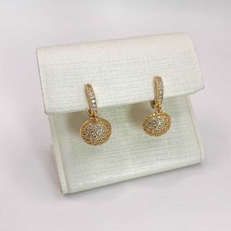 BRINCO MEIO GLOBO CRAVEJADO