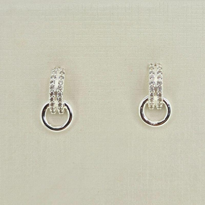 BRINCO COM ARGOLA PEQUENA