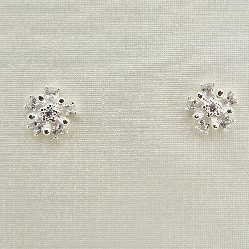 BRINCO FLOR COM ZIRCONIA