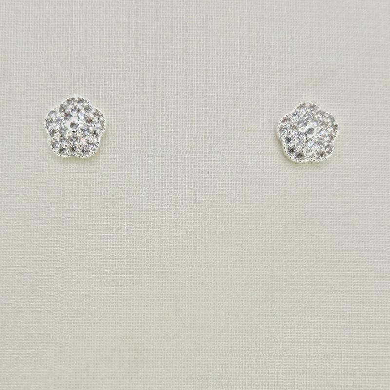 BRINCO FLOR CRAVEJADA