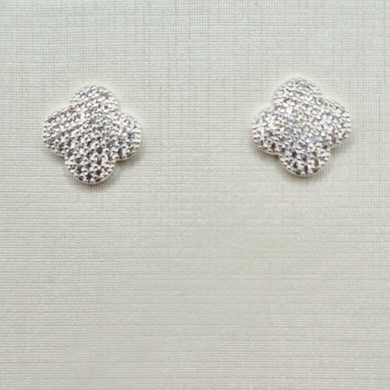 BRINCO TREVO CRAVEJADO