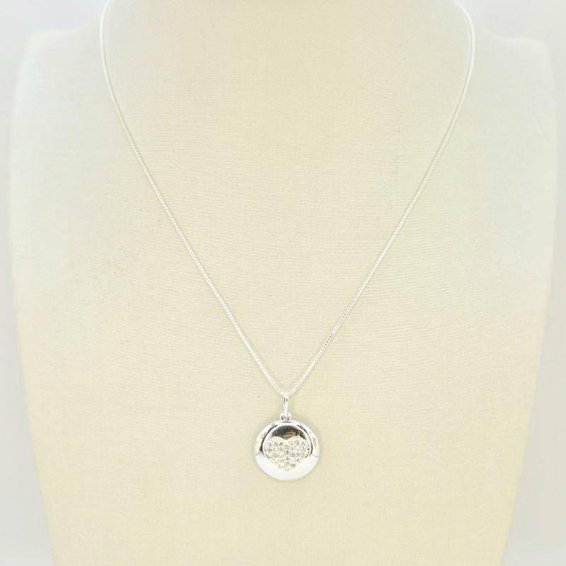 COLAR CIRCULO COM CORACAO CRAVEJADO