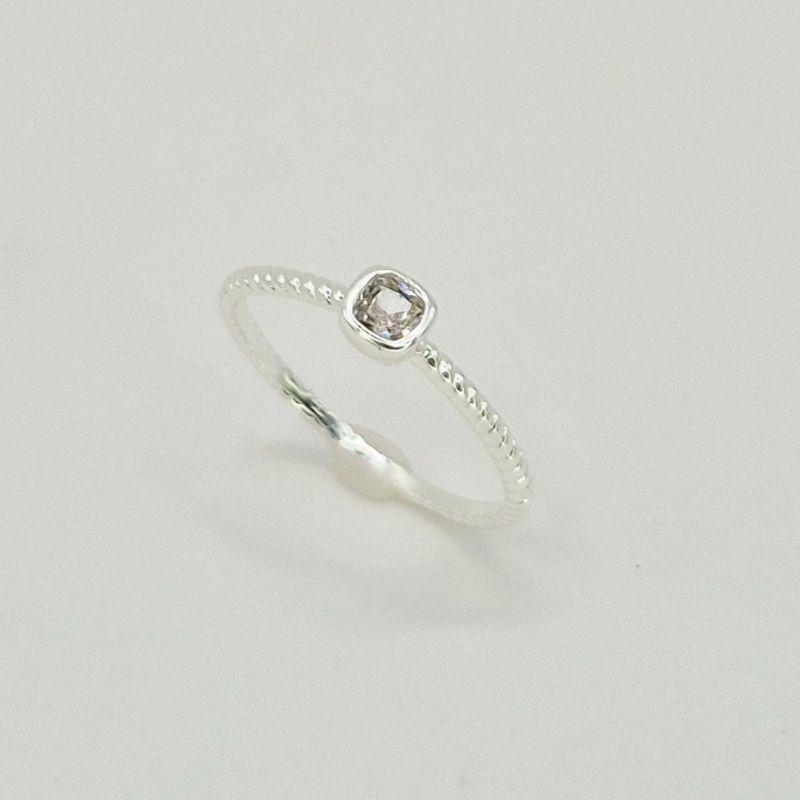 ANEL TRANCADO PONTO DE LUZ