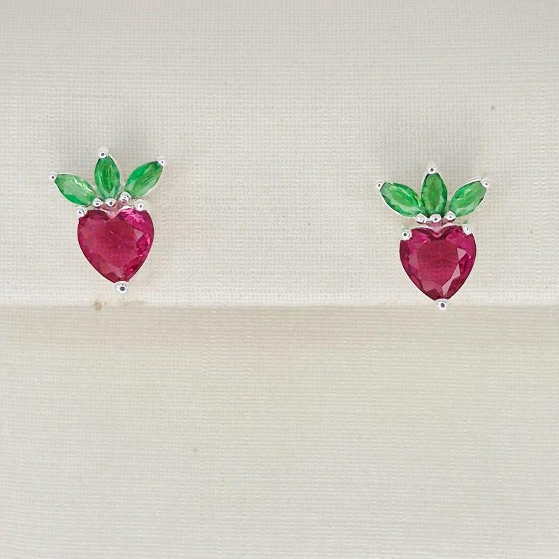 BRINCO CORACAO COM FOLHAS