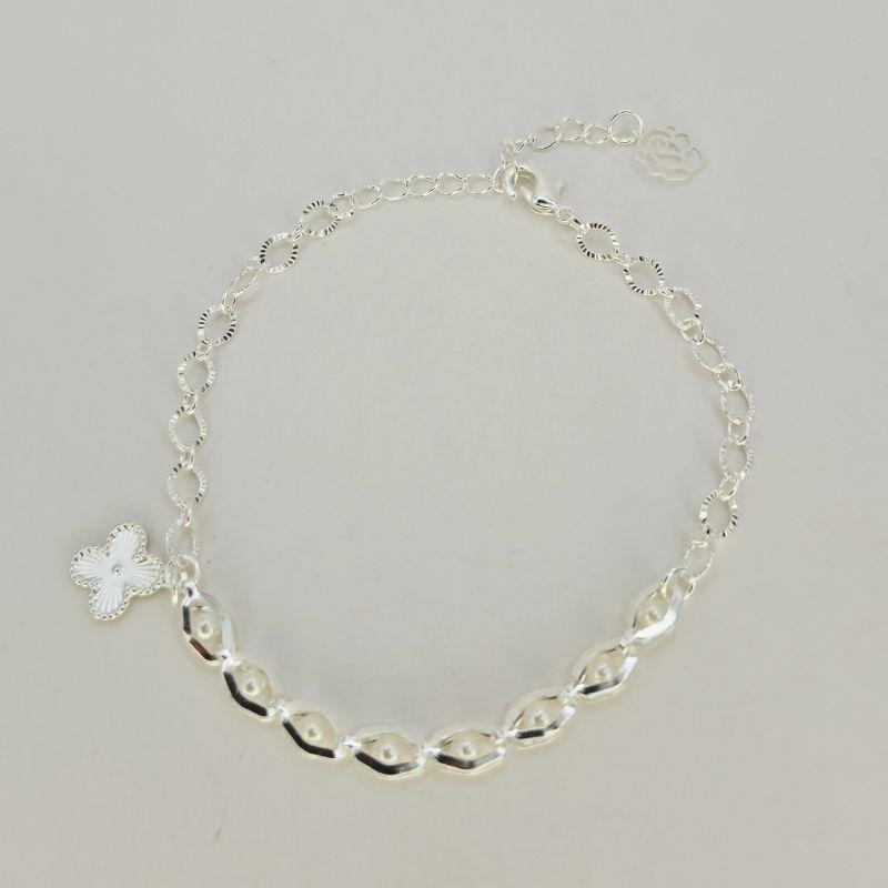 PULSEIRA PEROLAS E FLOR