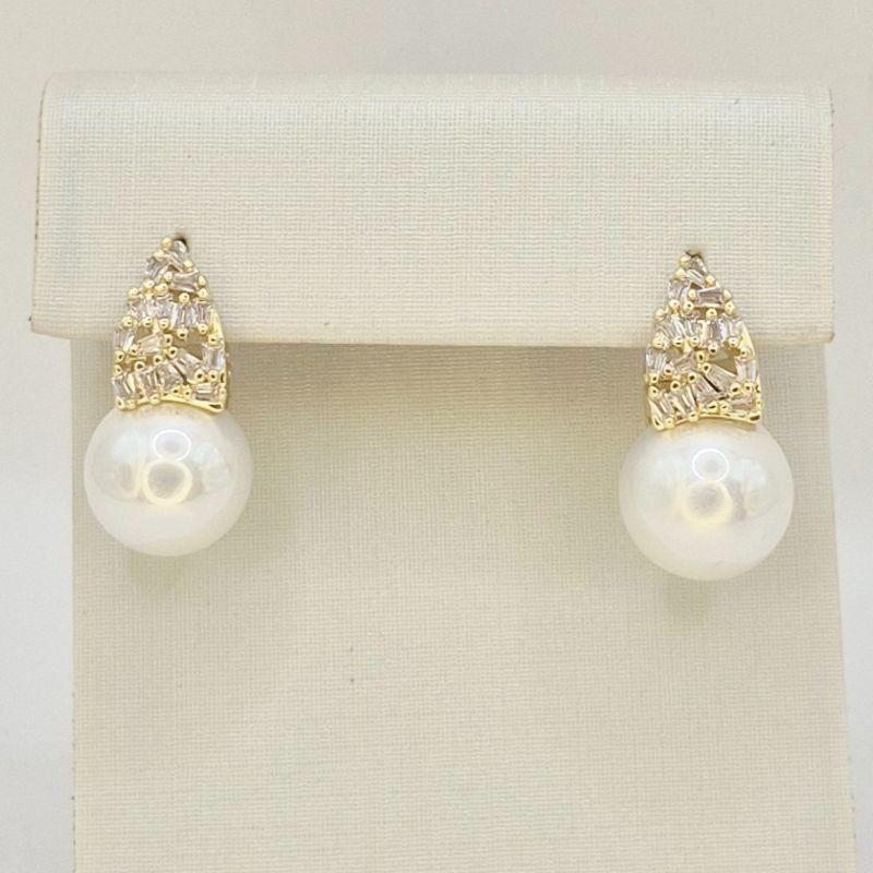 ARGOLA CRAVEJADA COM PEROLA