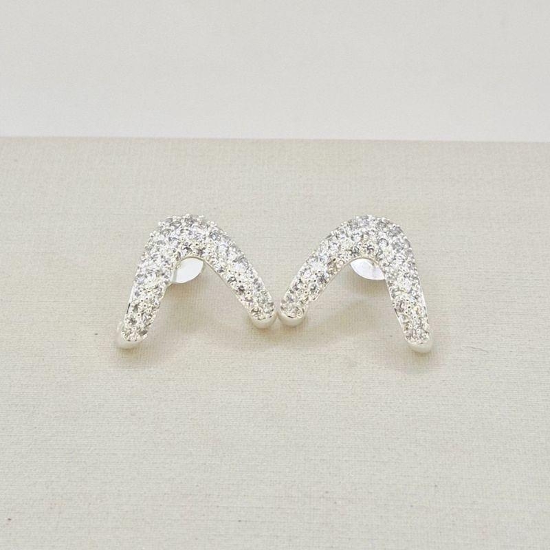 BRINCO BOOMERANG CRAVEJADO