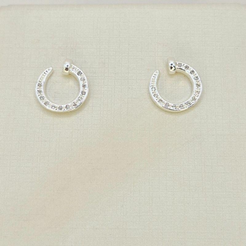 BRINCO PREGO CRAVEJADO