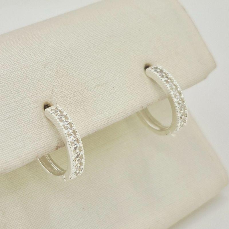 ARGOLA MEIO CRAVEAJADO