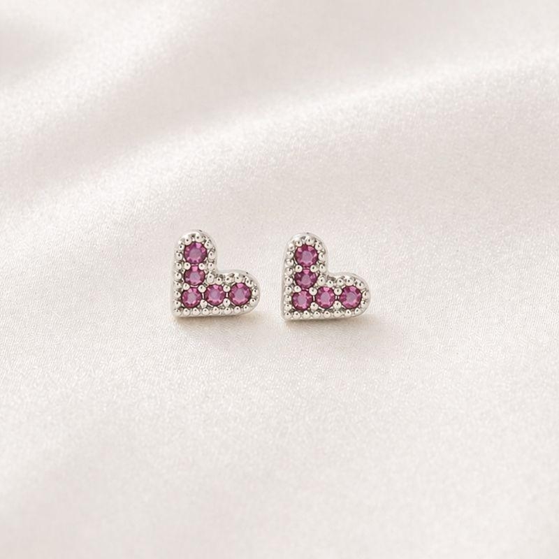 BRINCO CORACAO ZIRCONIAS ROSAS