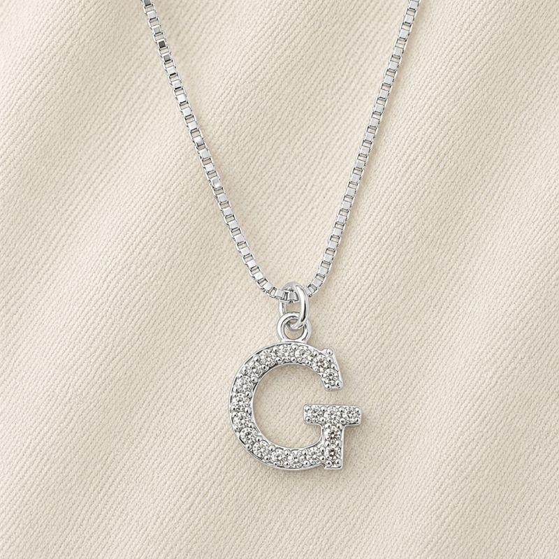 COLAR LETRA ZIRCONIA G