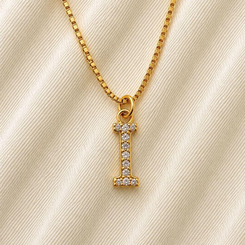COLAR LETRA ZIRCONIA I